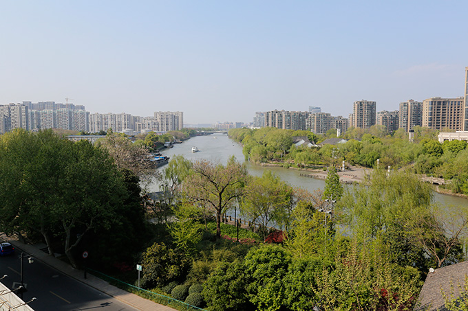 ba818984-a343-42fb-a1ae-677b7e43908b.jpg